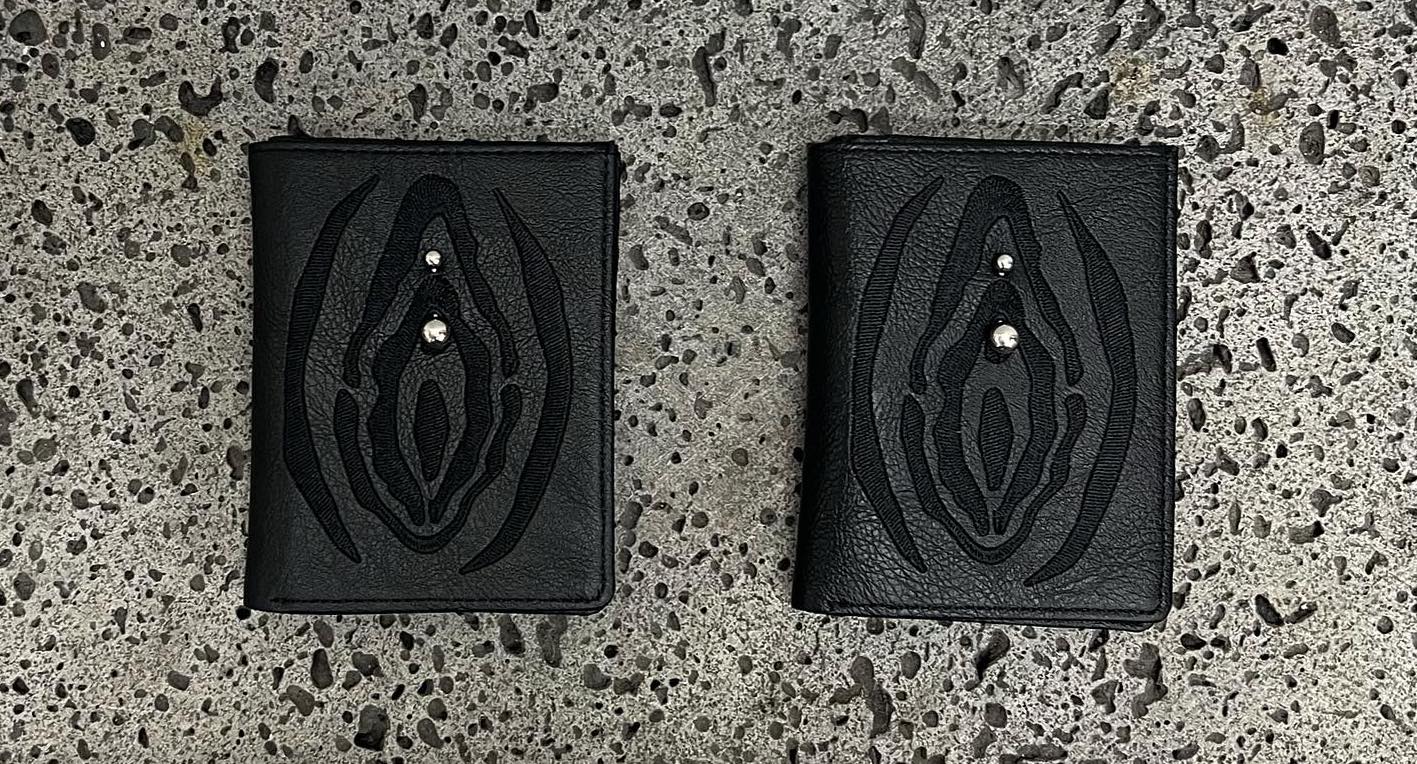 Snamo Vulva Wallet